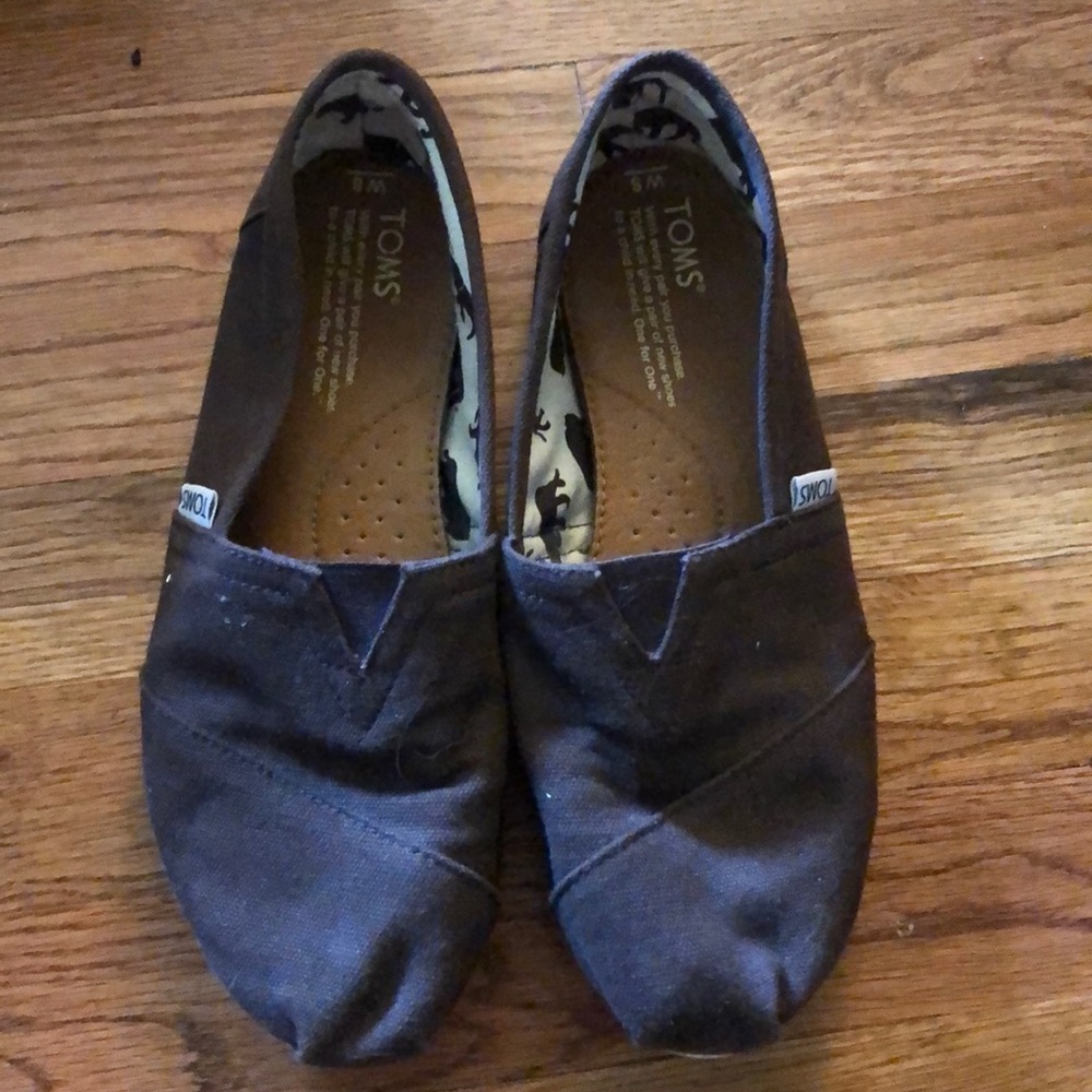 Toms Slip ons
